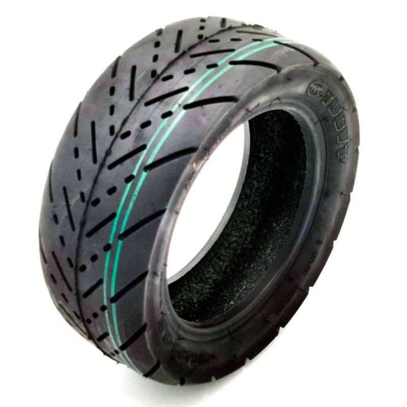 Neumático tubeless 10
